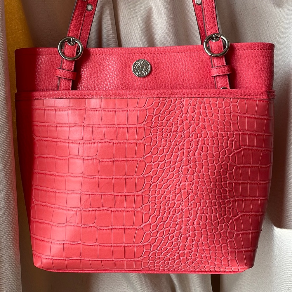 Anne Klein Purse. Never worn but does not have tags attached. Salmon color